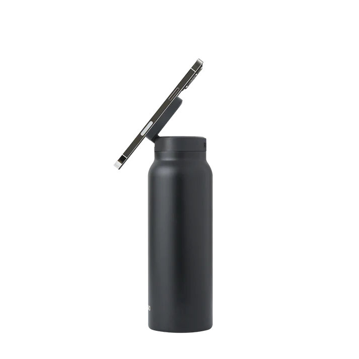 MagBottle™ Stainless Steel Insulated Water Bottle with Magnetic Phone Holder – Hands-Free Convenience Redefined!