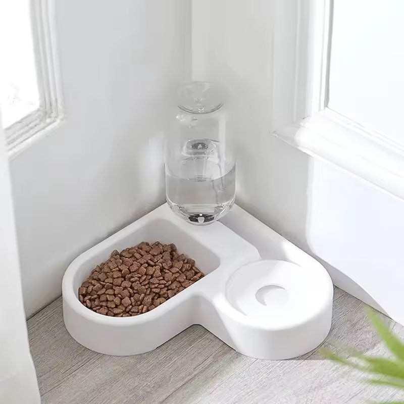 LovePaw™ Self-Refilling Pet Feeding & Water Station – Cleaner Meals, Fresh Water All Day